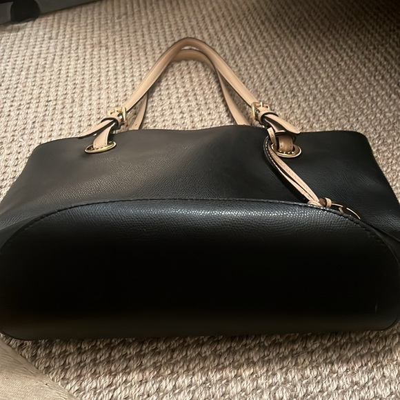 Michael Kors Jet Set Purse Shoulder Bag Black Smooth Leather - Picture 2 of 5